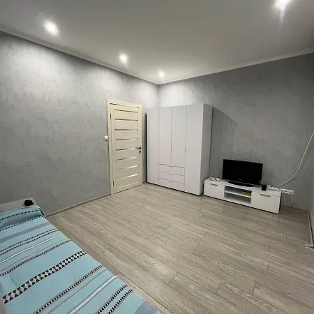 Apartment затишна для відпочинку із задоволенням Odessa
